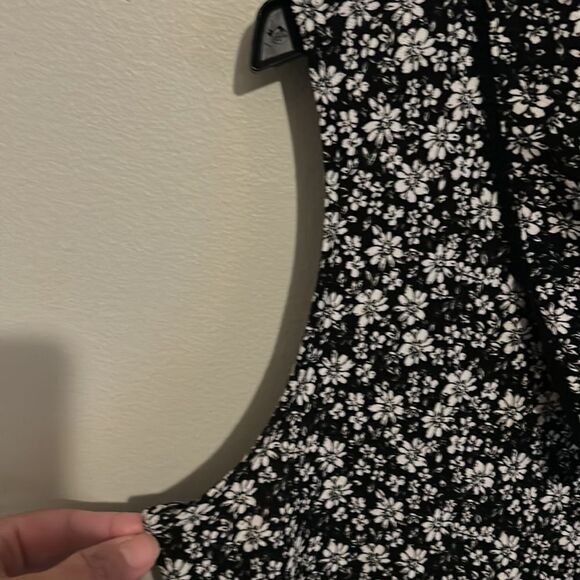 A.U.W XL top EUC preloved  ❤️ - Picture 3 of 7